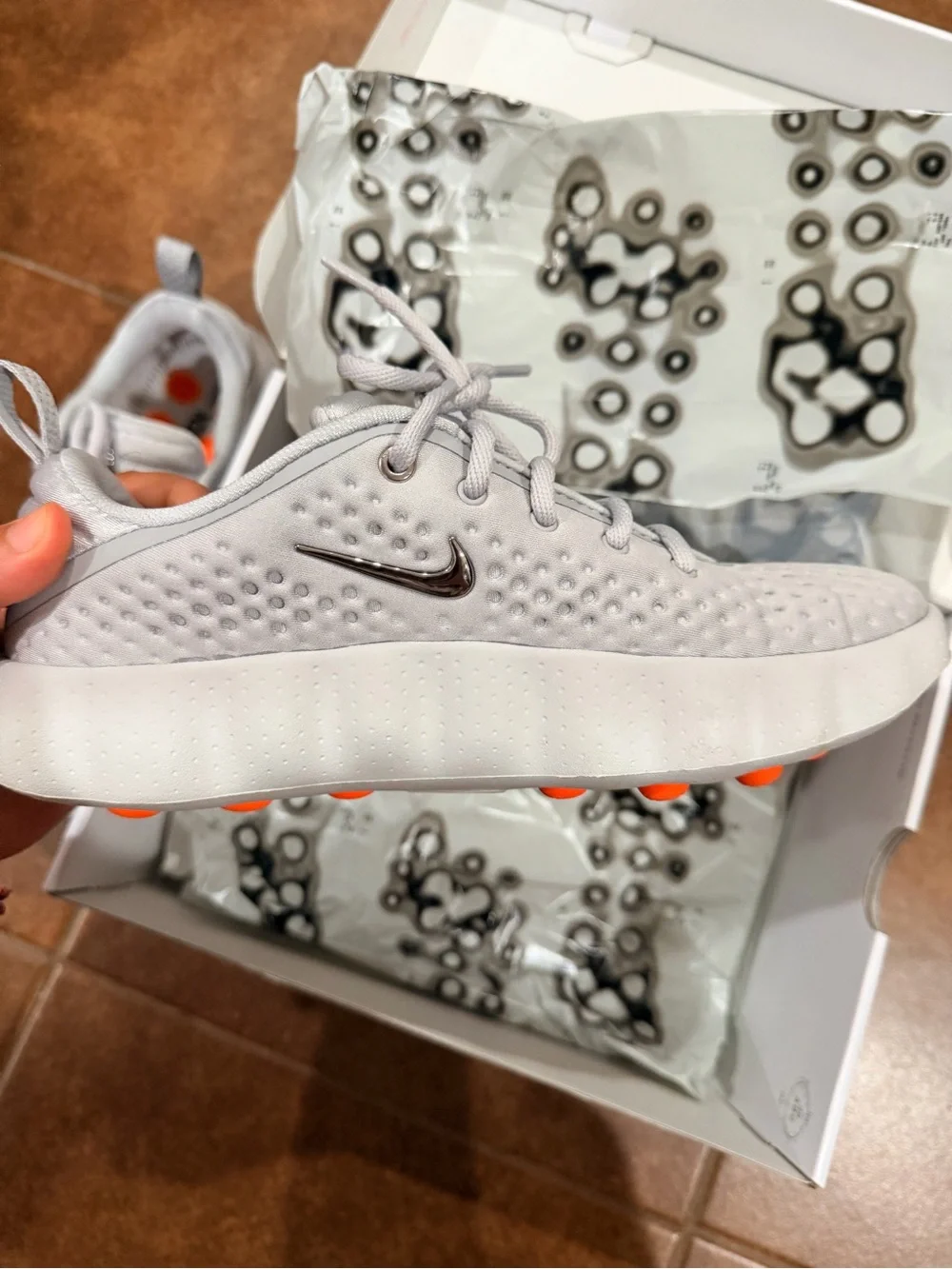 Nike Mind 02 Sneakers
